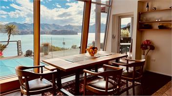 The Bolthole (Bachcare) - Lyttelton