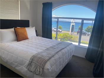 Lakeside Apartment - Taupo