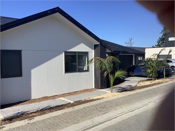 Long Bay beachside retreat - Auckland