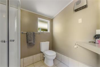 Linkwater Wonder (Bachcare) - Picton