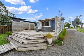The Blue Cottage (Bachcare) - Waihi Beach