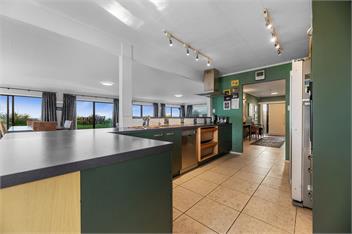 Beach Galore (Bachcare) - Waihi Beach