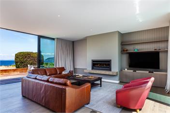 Lochside – Luxury Lakeside living in Kinloch - Taupo