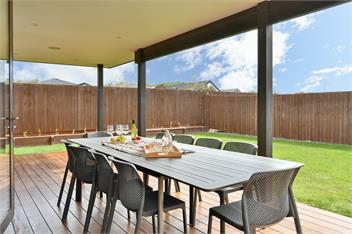Spacious Family & Group Retreat - Wigram Residence - Christchurch