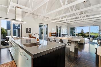 Coastal Pavilions Retreat - Omaha