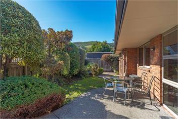 Casa Bella - Nelson City Holiday Home - The Wood, Nelson