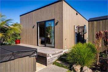 Tropical Hideaway (Bachcare) - 