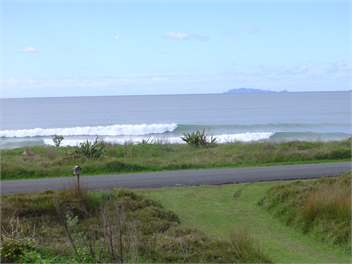 The Green Bach - Whitianga