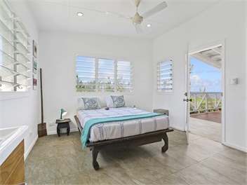 Magical Ocean Front Villa 'Senang Masari' - Port Vila