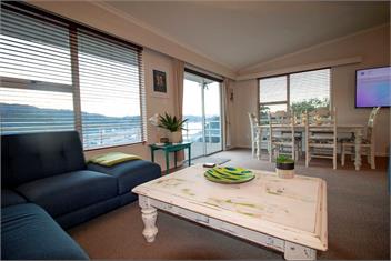 The Best Harbour Views in a Peaceful Sunny Location - Picton