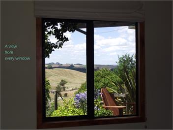 Taupo Farm Lodge - Farmstay, self-contained accommodation - Taupo