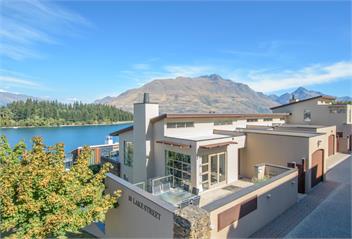 Lake St - Queenstown