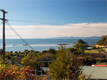 Beach House on the Ridge (Bachcare) - Little Kaiteriteri
