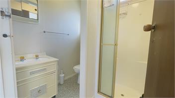 Ocean Paradise Retreat: Unwind at Waipu Cove Beach - Whangarei