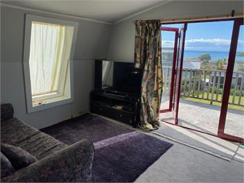 ** WHIRITOA BEACH HOUSE** - Whiritoa, COROMANDEL