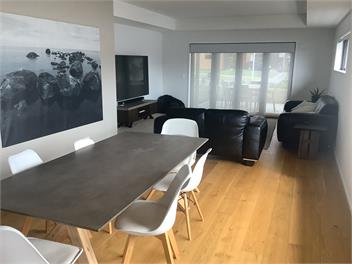 Long Bay beachside retreat - Auckland