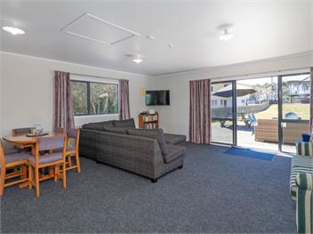 The Bach at 44 (Bachcare) - Cooks Beach