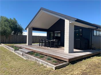 Fab Family Getaway (Bachcare) - Waihi Beach