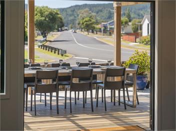 Spacious Family Getaway (Bachcare) - Whangamata