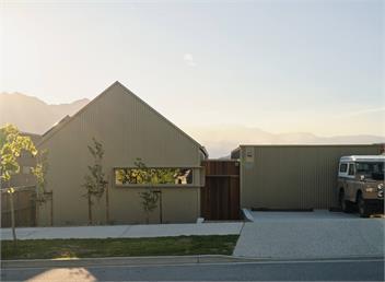 Scout | Sleeps 6 | Architecturally Designed - Wanaka