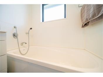 Cosy Lakeside (Bachcare) - Manapouri
