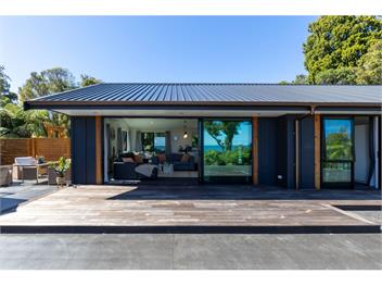Glass Horizon (Bachcare) - Ruthherglen