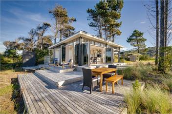 Mahanga Dunes Retreat (Bachcare) - Mahia