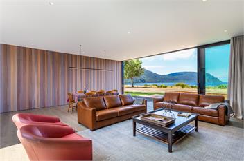 Lochside – Luxury Lakeside living in Kinloch - Taupo