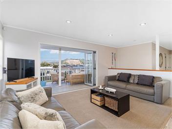 Beverley Beach (Bachcare) - Whangamata