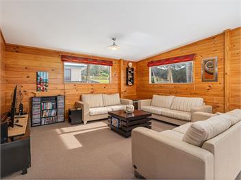 Family Tides Retreat (Bachcare) - Coromandel