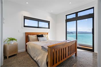 Oceanview Oasis - Entire House in Tairua - Tairua