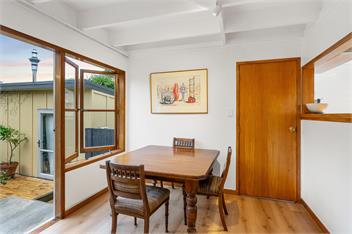 Napier St - So close to Ponsonby Rd and Wynyard Quarter - Auckland