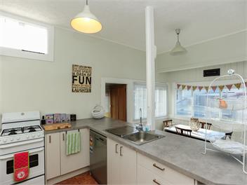 Puriri Downtown Villa - 