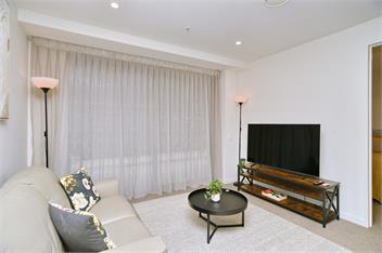Stadium Central 2 – Modern CBD Stay w/ Secure Entry - 
