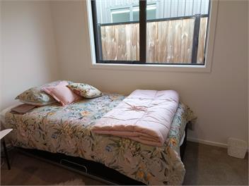 Central Cromwell Charm -