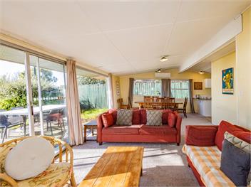 Moeroa (Bachcare) - 
