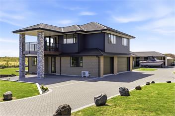 Apartment with lake, mountain & rural views. -