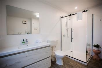 Four Peaks Matai Escape (Bachcare) - 