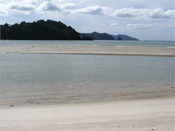 Matarangi - Beach Holiday Flat. - Whitianga