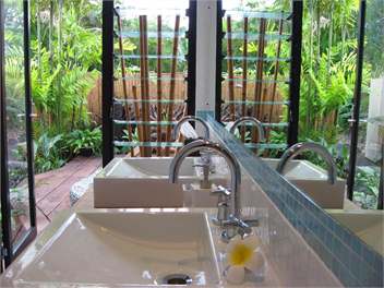 MAIRE NUI BEACHFRONT VILLA - Rarotonga