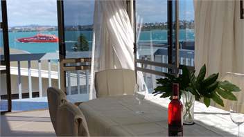 Bucklands Beach Waterfront Accomodation - Aukland