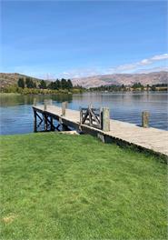 Lakefront Comfort In Old Cromwell **New 3BR Home** - Central Otago