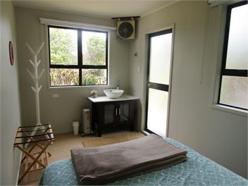 Escape to Raglan - Waikato