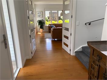 Fabulous large Bethlehem family home with pool - Tauranga
