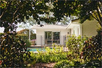 Luxury Vineyard Holiday House - Blenheim