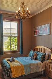 Ruapehu's gorgeous 5-7 Bdr OLD POST OFFICE with Sauna & SpaPool - Tongariro National Park Region