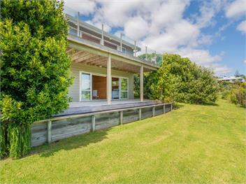 Onemana Lookout (Bachcare) - Onemana