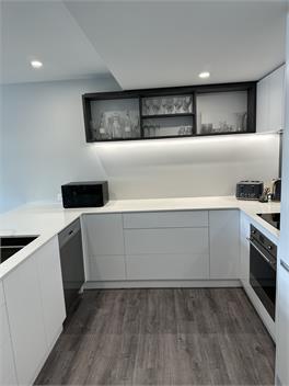 Richmond Luxury Apartment  - Nelson 