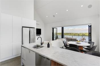 Estuary Views (Bachcare) - Auckland
