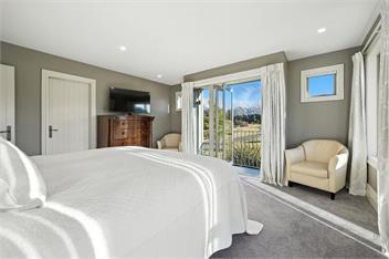 Mt Hutt Retreat (Bachcare) - Windwhistle